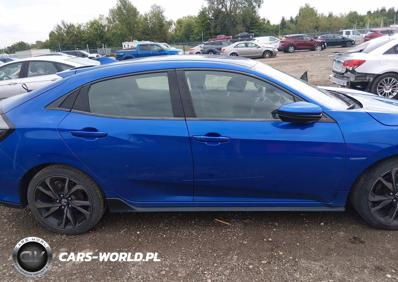 2018 Honda Civic Sport VIN:SHHFK7H45JU415014 - 14