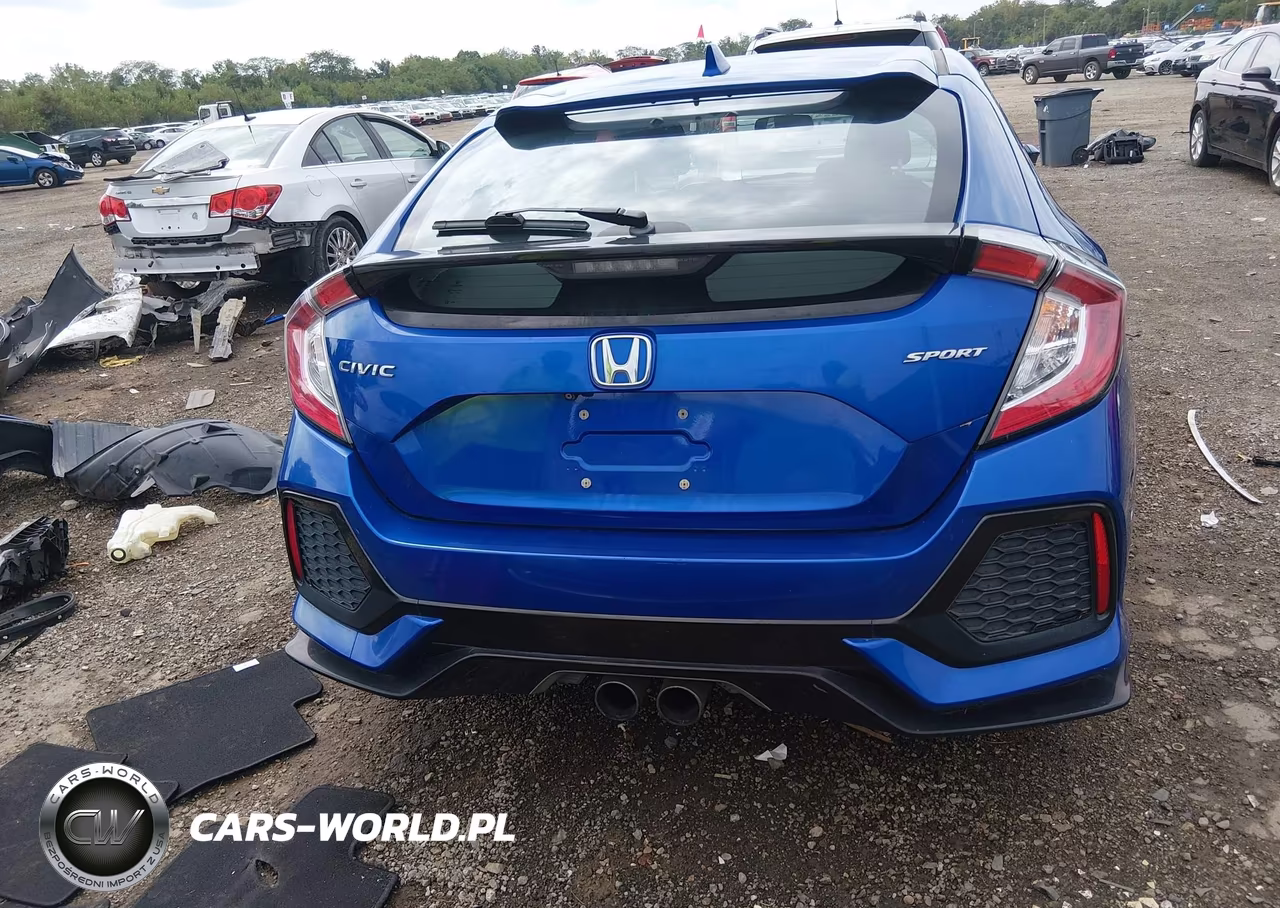 2018 Honda Civic Sport VIN:SHHFK7H45JU415014 - 17