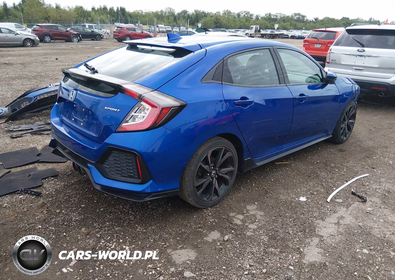 2018 Honda Civic Sport VIN:SHHFK7H45JU415014 - 4