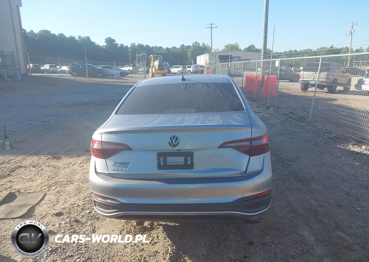 2024 Volkswagen Jetta 1.5T S VIN:3VW5M7BUXRM089327 - 16