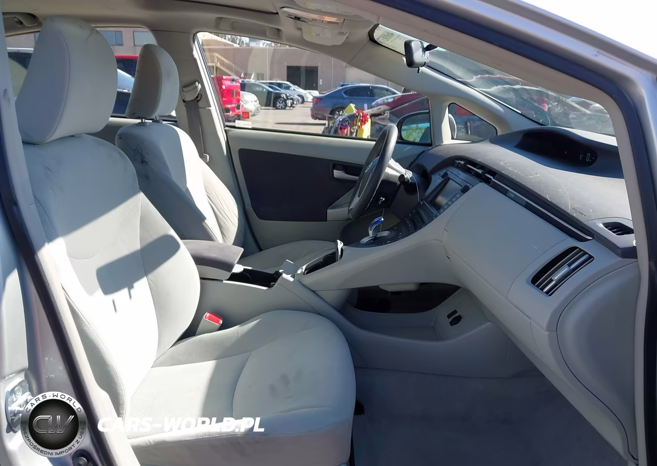 2010 Toyota Prius Iii VIN:JTDKN3DU1A0133084 - 5