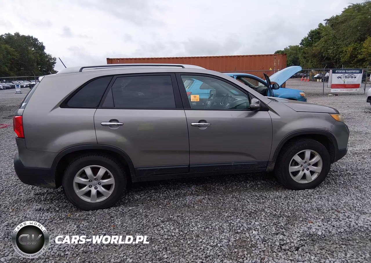2013 Kia Sorento Lx VIN:5XYKT4A61DG355740 - 13