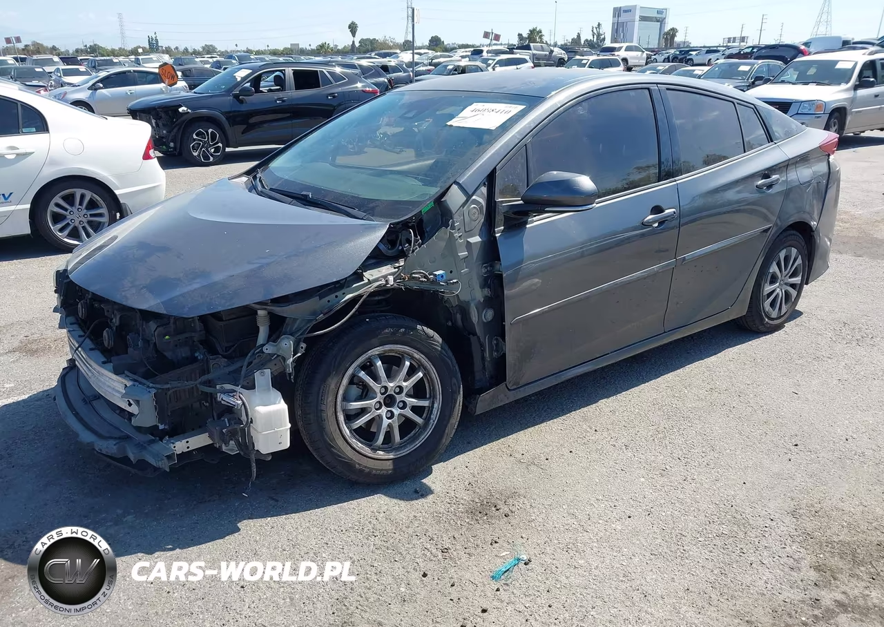 2017 Toyota Prius Prime Premium VIN:JTDKARFPXH3040045 - 2