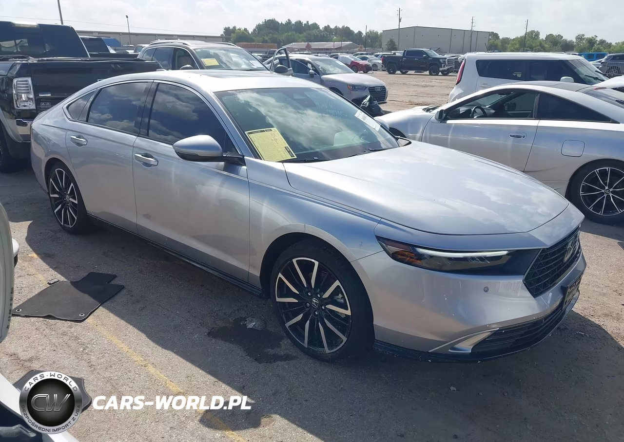 2026 Honda Accord Hybrid Touring VIN:1HGCY2F89TA006068 - 13