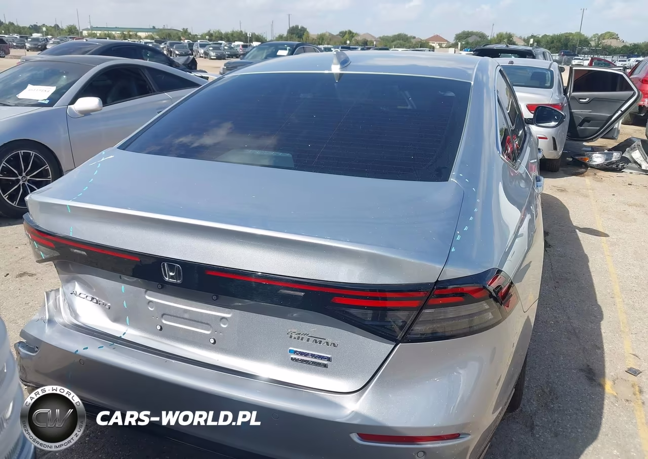 2026 Honda Accord Hybrid Touring VIN:1HGCY2F89TA006068 - 16