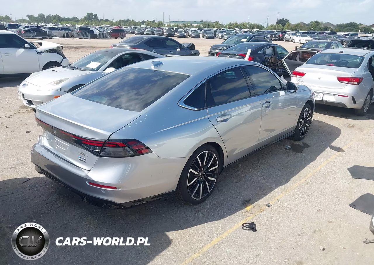 2026 Honda Accord Hybrid Touring VIN:1HGCY2F89TA006068 - 4