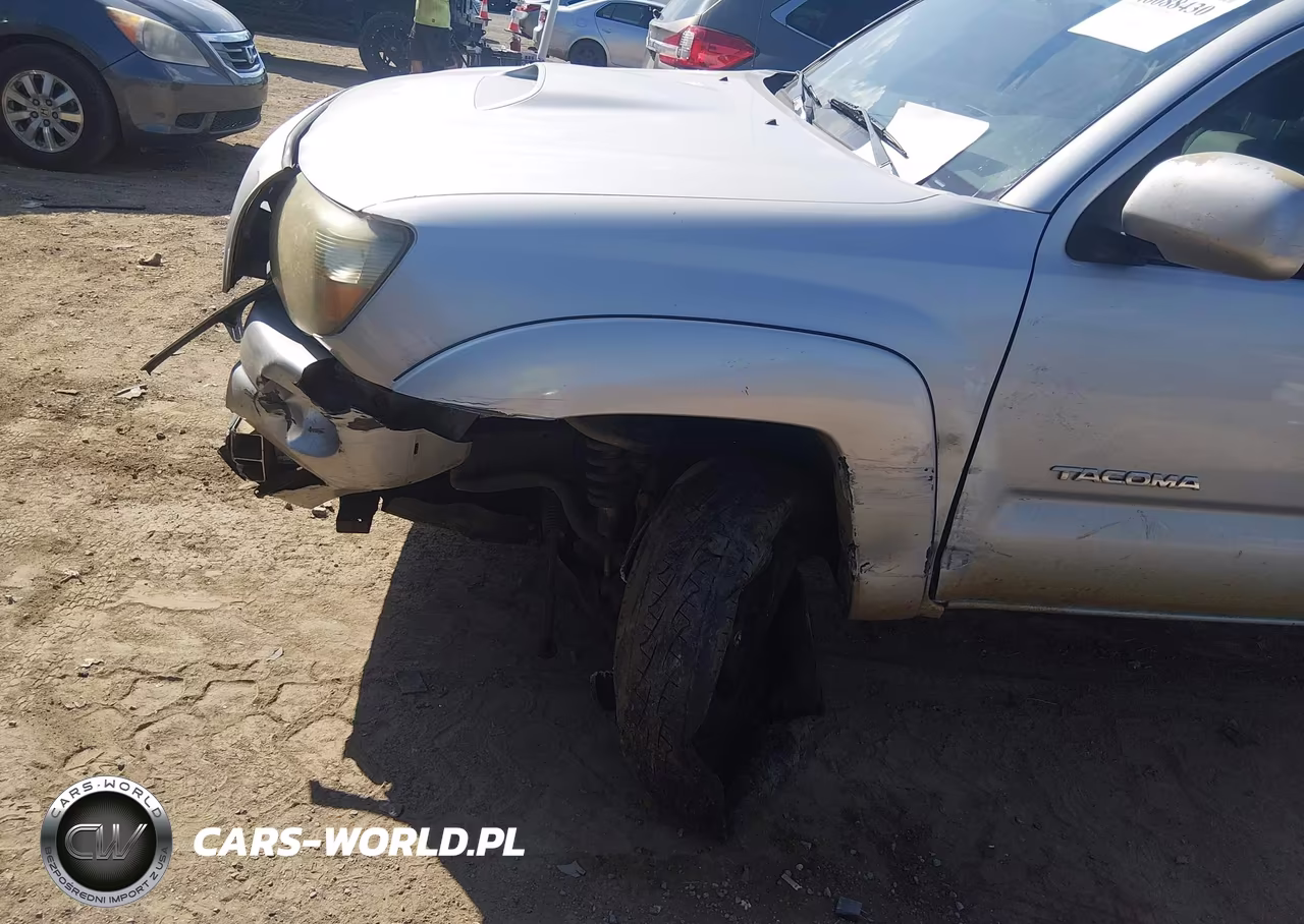 2009 Toyota Tacoma Base V6 VIN:3TMMU52N59M008794 - 17