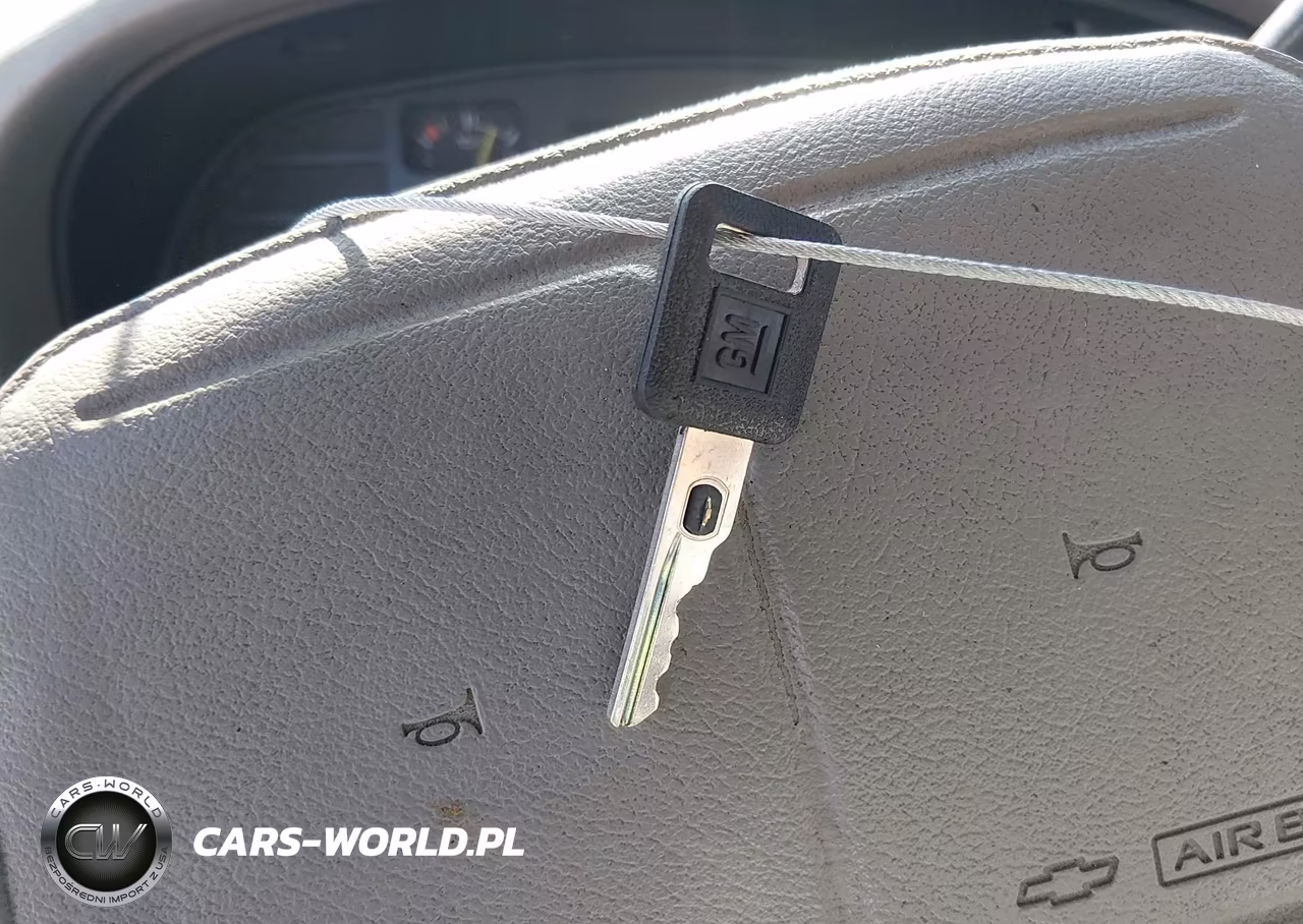 1995 Chevrolet Caprice - Impala Classic Ss VIN:1G1BL52P1SR182340 - 11