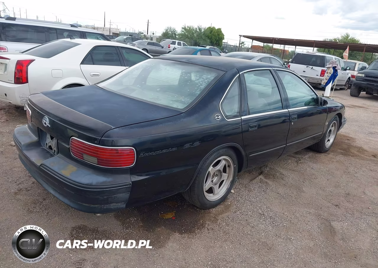 1995 Chevrolet Caprice - Impala Classic Ss VIN:1G1BL52P1SR182340 - 4