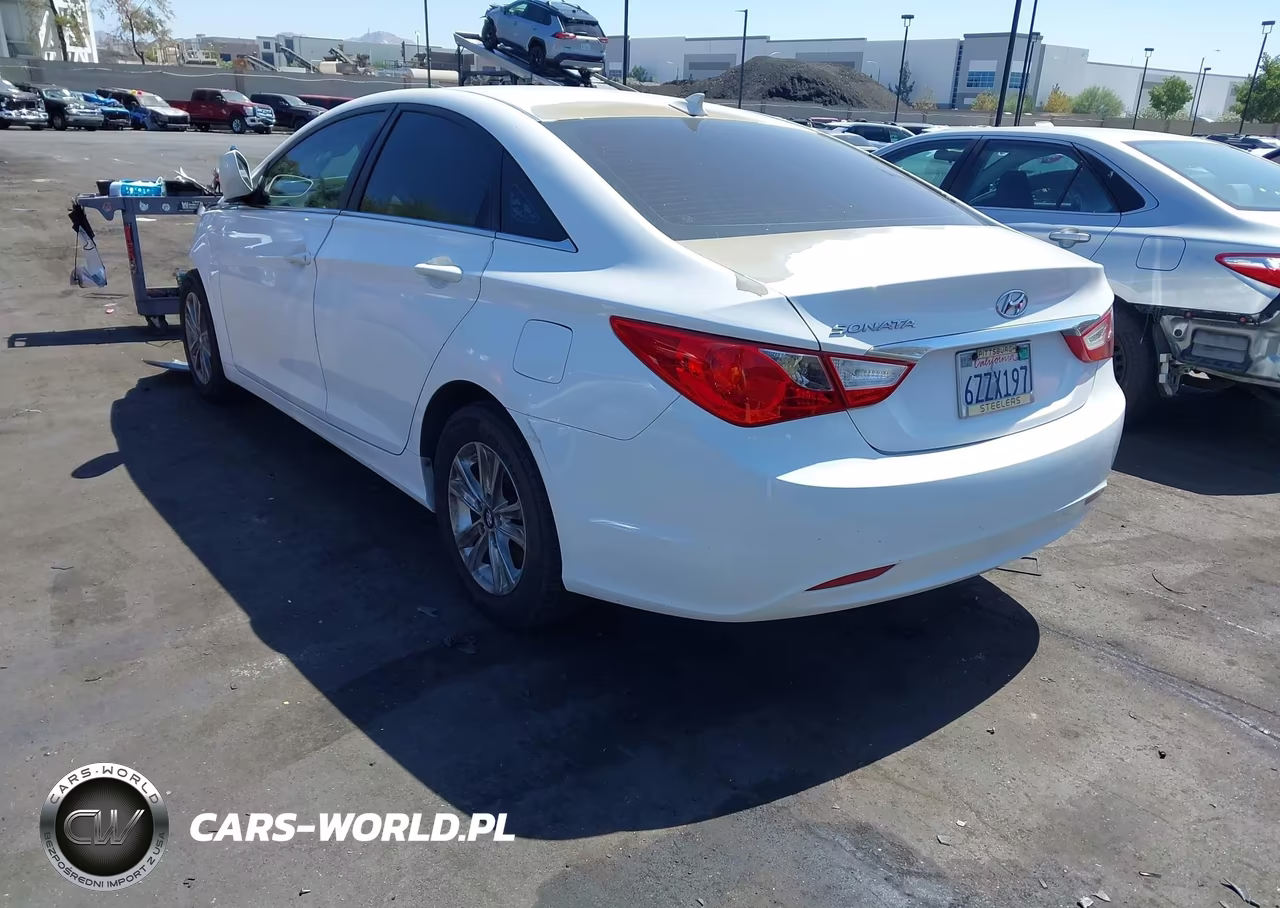 2013 Hyundai Sonata Gls VIN:5NPEB4AC5DH710018 - 3