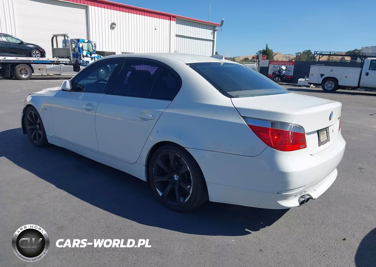 2005 BMW 545I VIN:WBANB33545CN66917 - 3