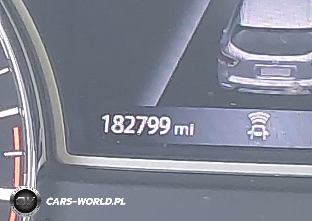 2018 Nissan Pathfinder S VIN:5N1DR2MM2JC639475 - 15