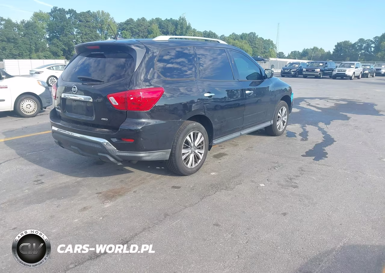 2018 Nissan Pathfinder S VIN:5N1DR2MM2JC639475 - 4