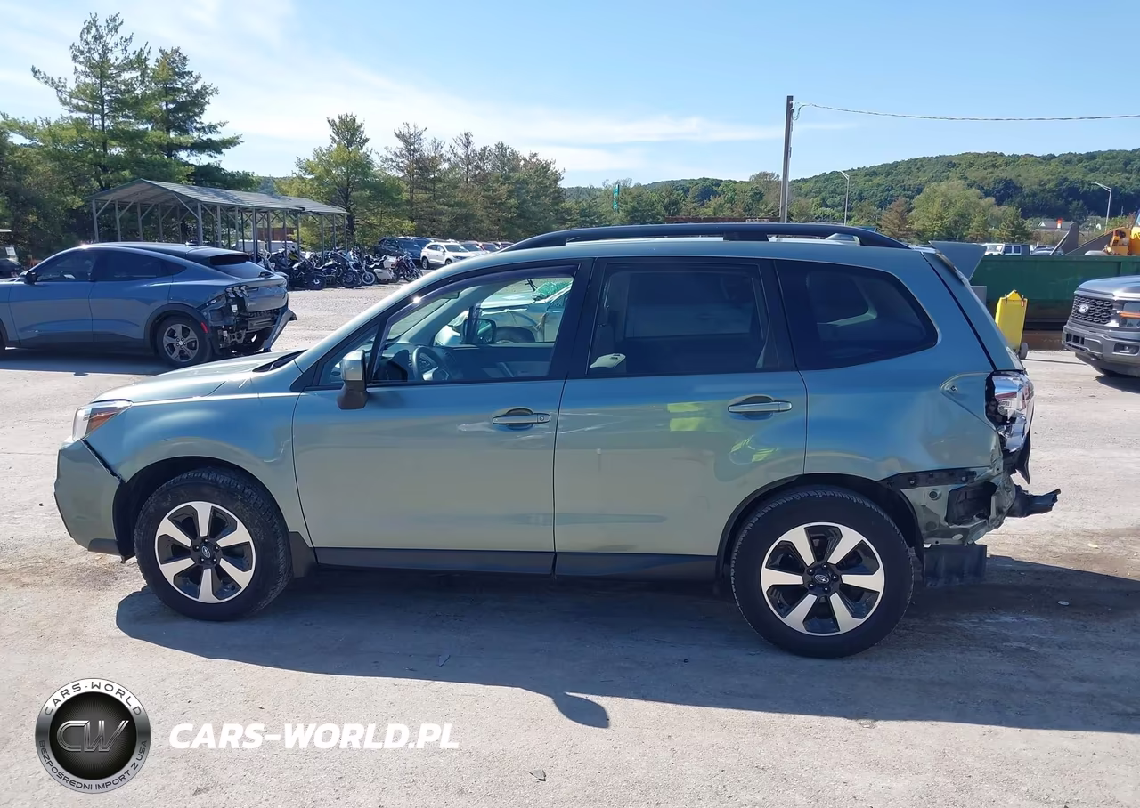 2018 Subaru Forester 2.5I Premium VIN:JF2SJAEC2JH452907 - 15