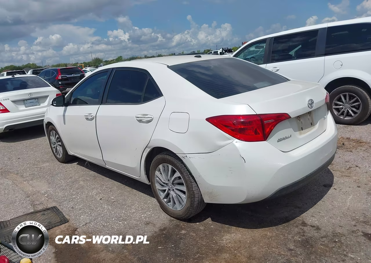 2019 Toyota Corolla Xle VIN:5YFBURHE4KP881327 - 3