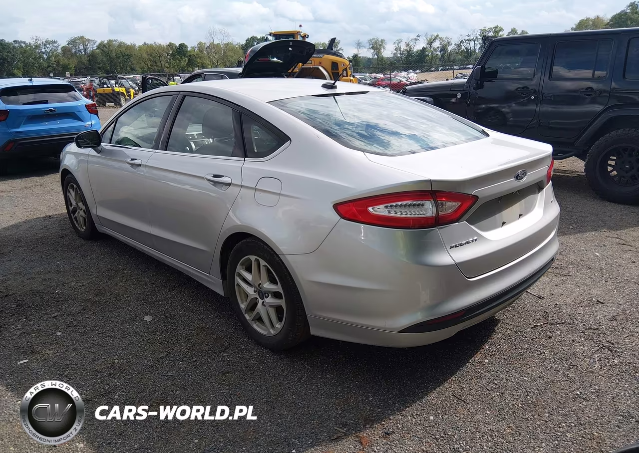 2015 Ford Fusion Se VIN:1FA6P0H73F5104345 - 3