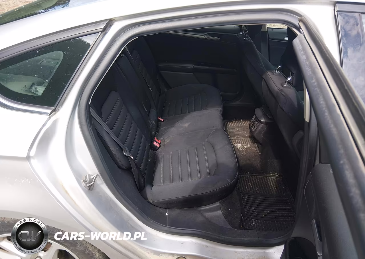 2015 Ford Fusion Se VIN:1FA6P0H73F5104345 - 8