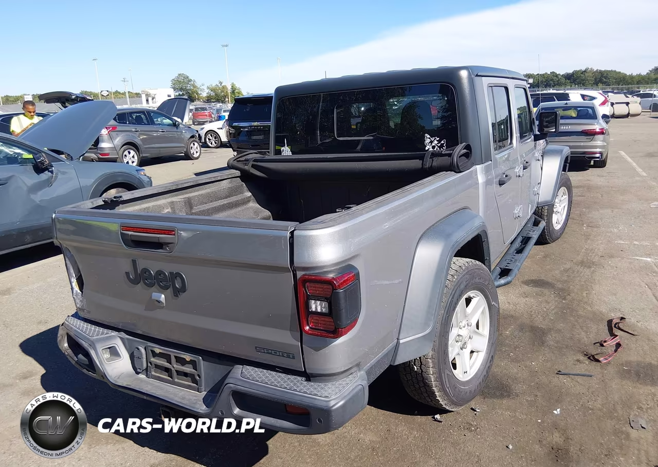 2020 Jeep Gladiator Sport S 4X4 VIN:1C6HJTAG6LL131909 - 4