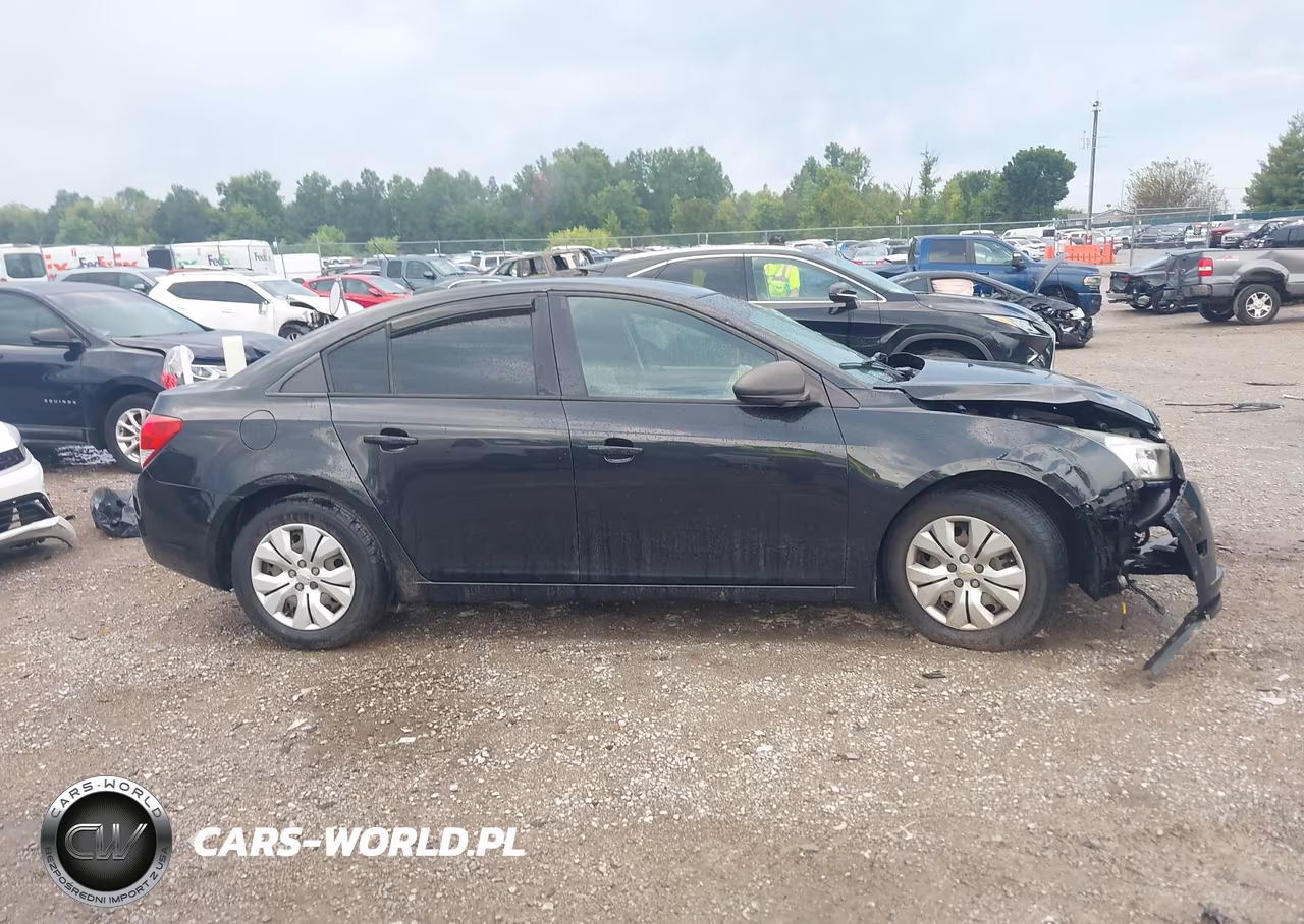 2016 Chevrolet Cruze Limited Ls Auto VIN:1G1PC5SH3G7200483 - 12