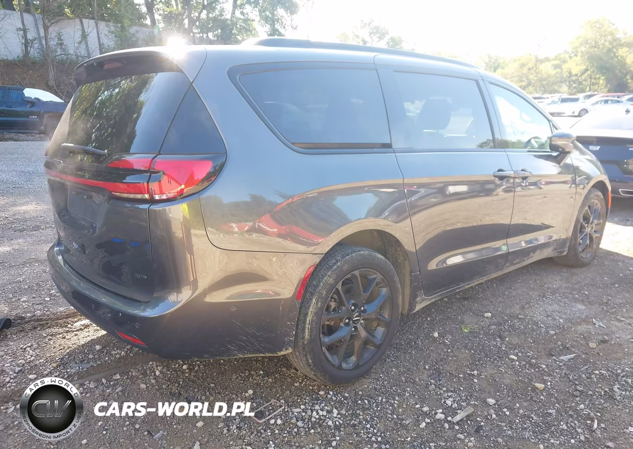 2022 Chrysler Pacifica Touring L Awd VIN:2C4RC3BG4NR221379 - 4