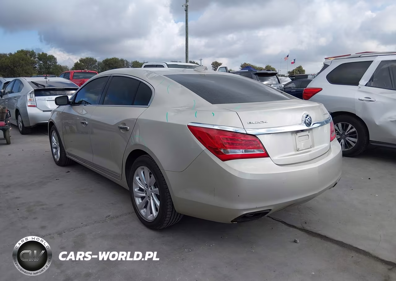 2015 Buick Lacrosse VIN:1G4GA5G30FF275328 - 3