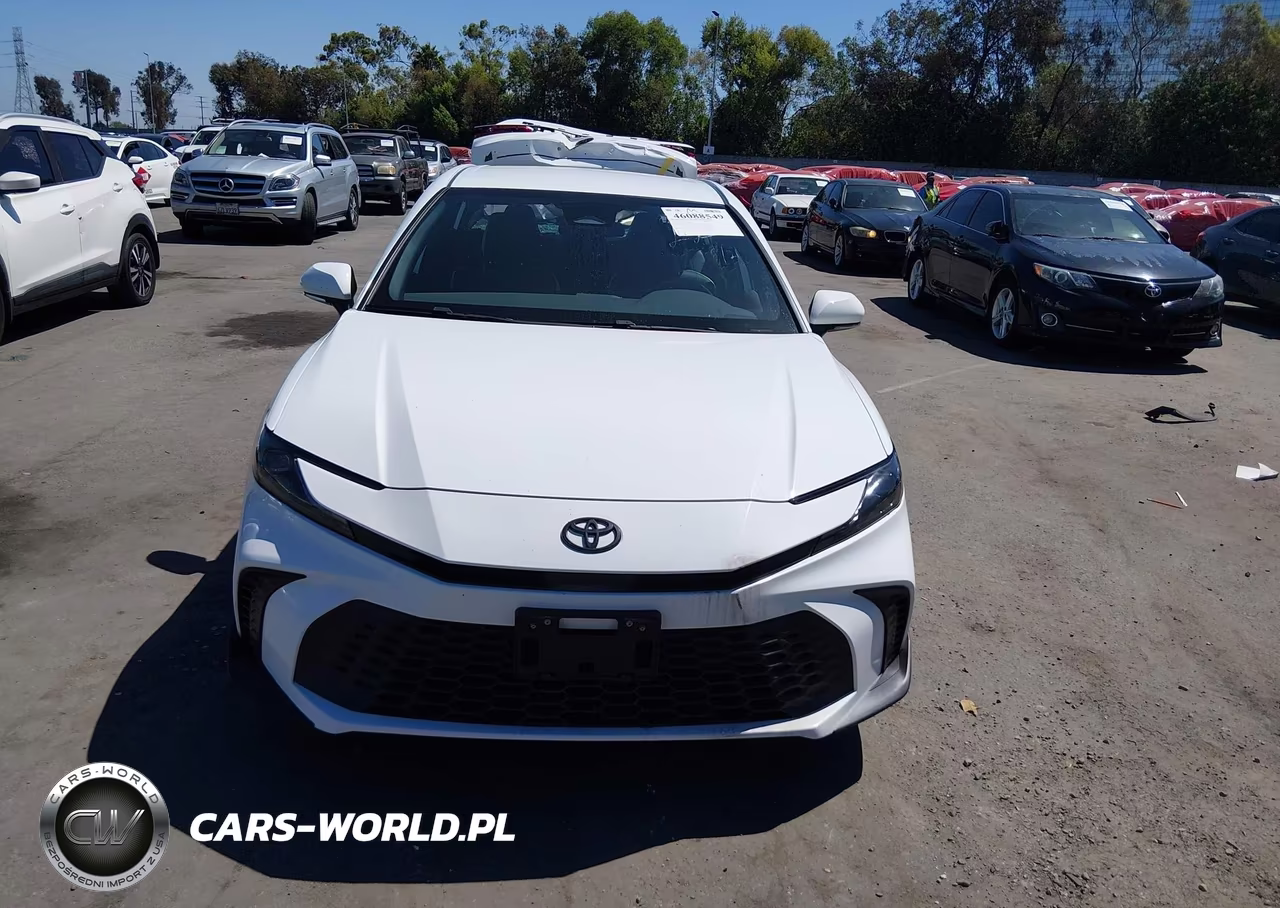 2025 Toyota Camry Se VIN:4T1DAACK3SU602089 - 12