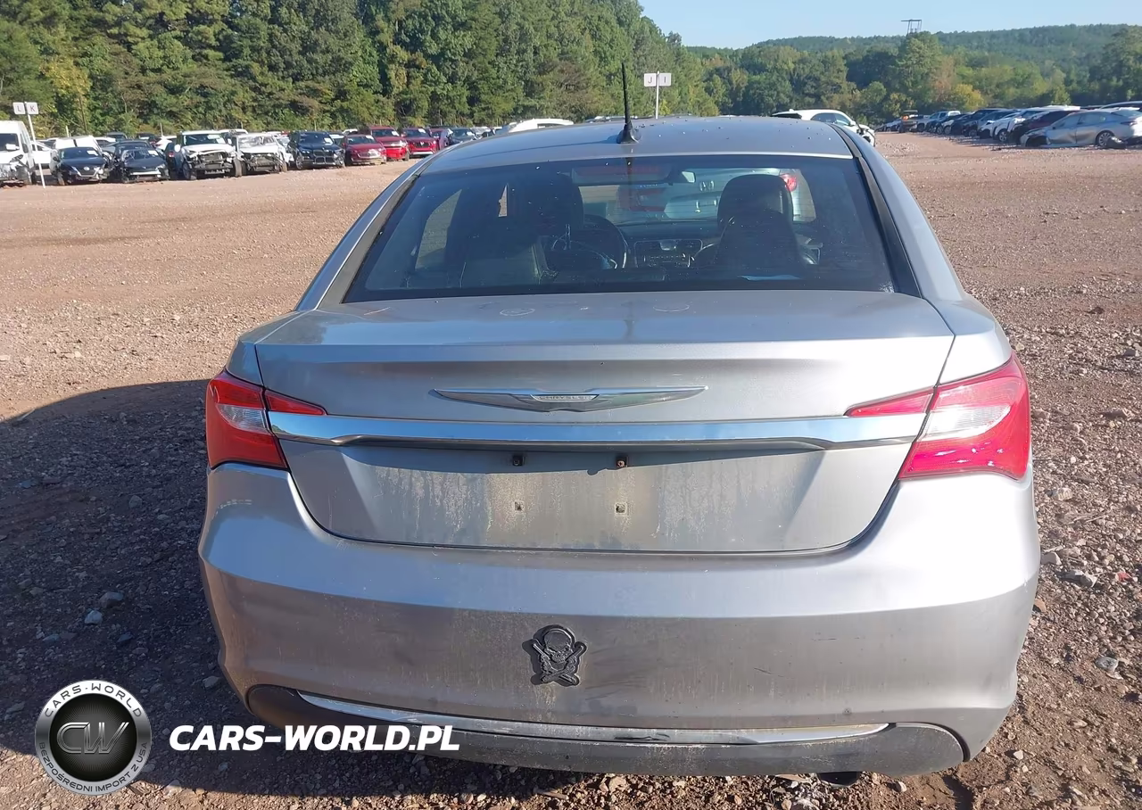 2014 Chrysler 200 Limited VIN:1C3CCBCGXEN172785 - 16