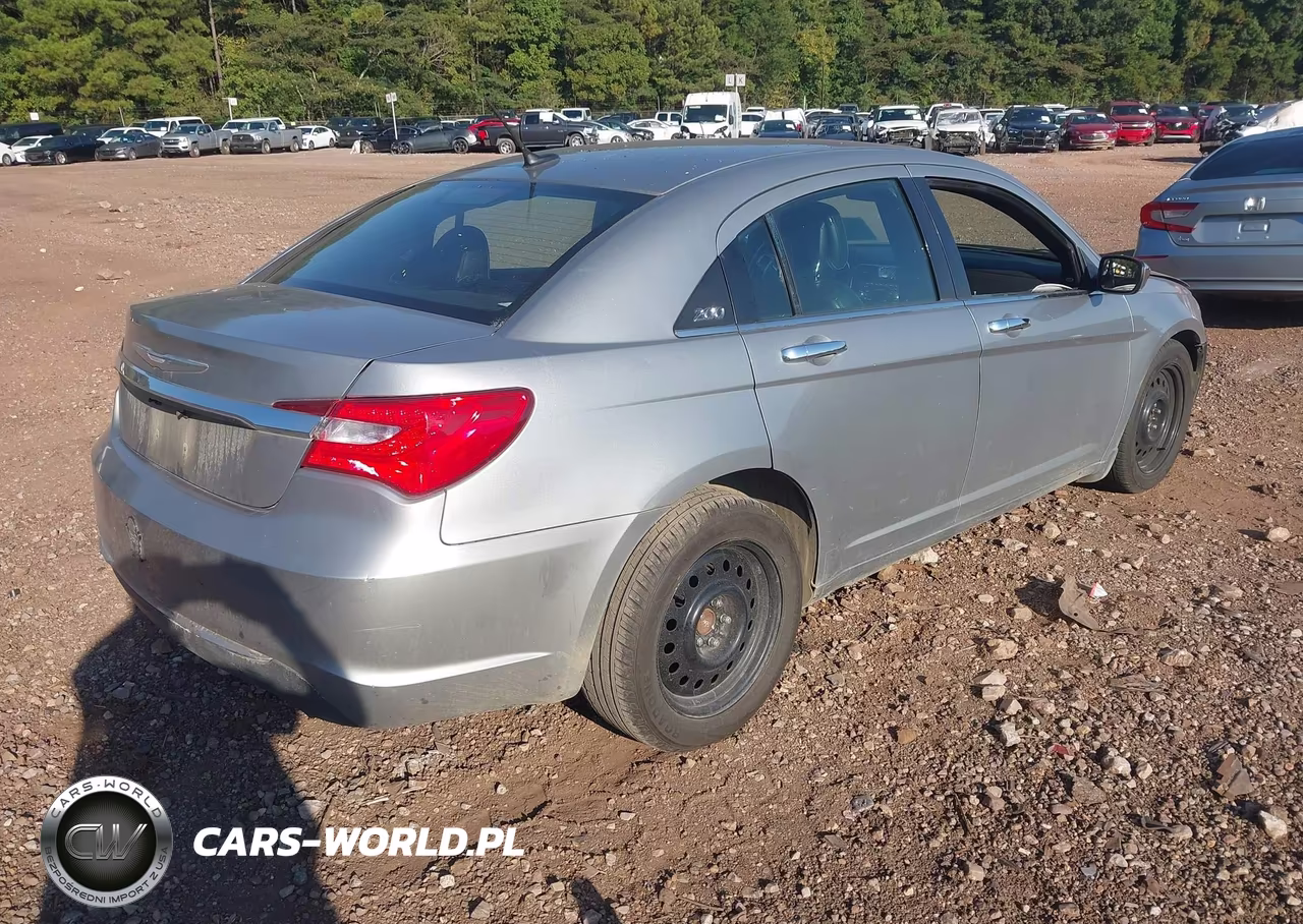2014 Chrysler 200 Limited VIN:1C3CCBCGXEN172785 - 4