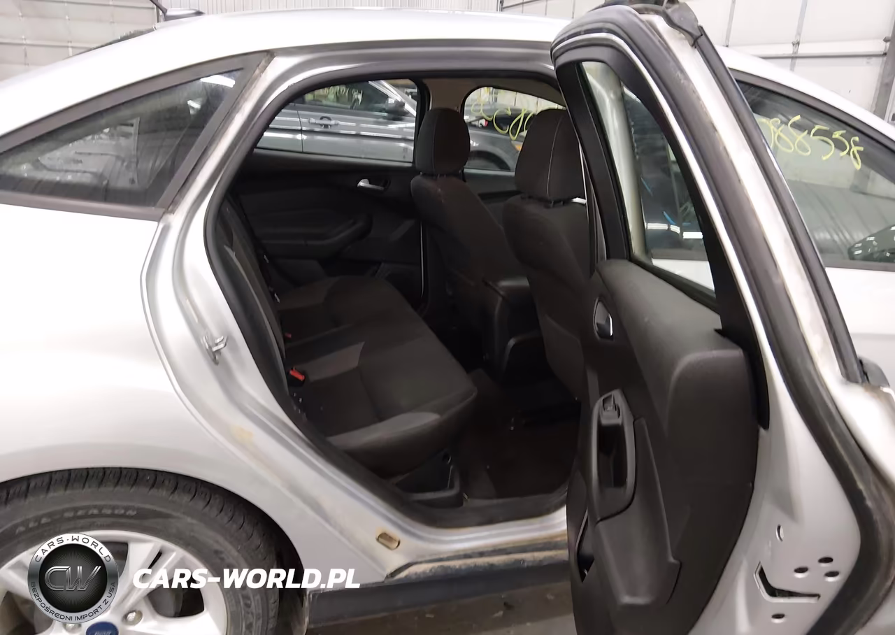 2014 Ford Focus Se VIN:1FADP3F25EL461486 - 8