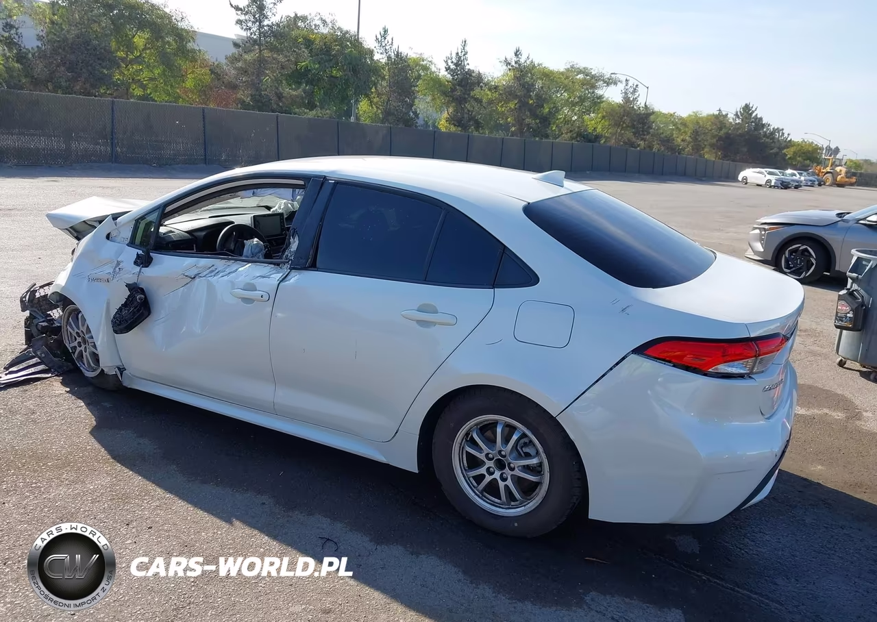 2020 Toyota Corolla Hybrid Le VIN:JTDEBRBE8LJ017317 - 3