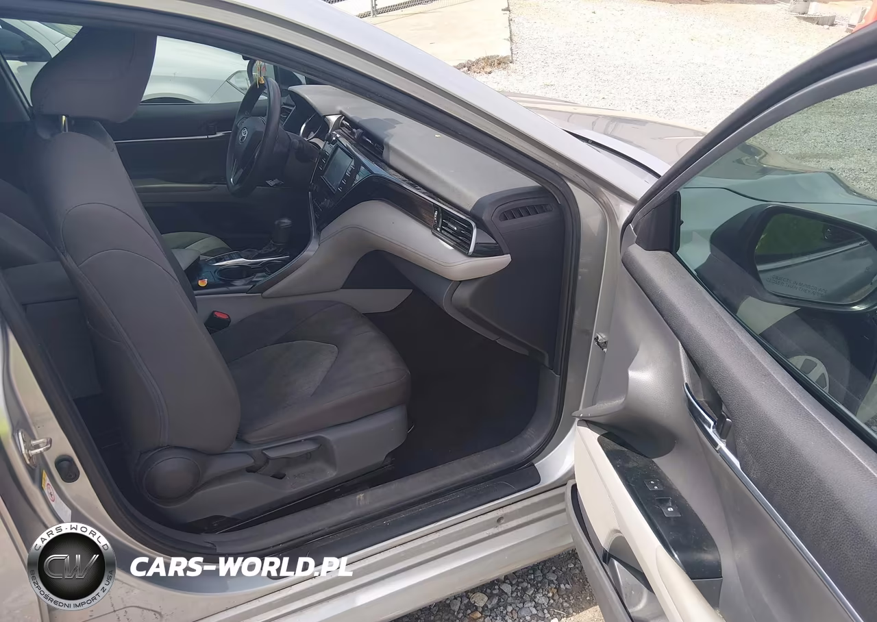 2019 Toyota Camry Hybrid Le VIN:4T1B31HK0KU511730 - 5