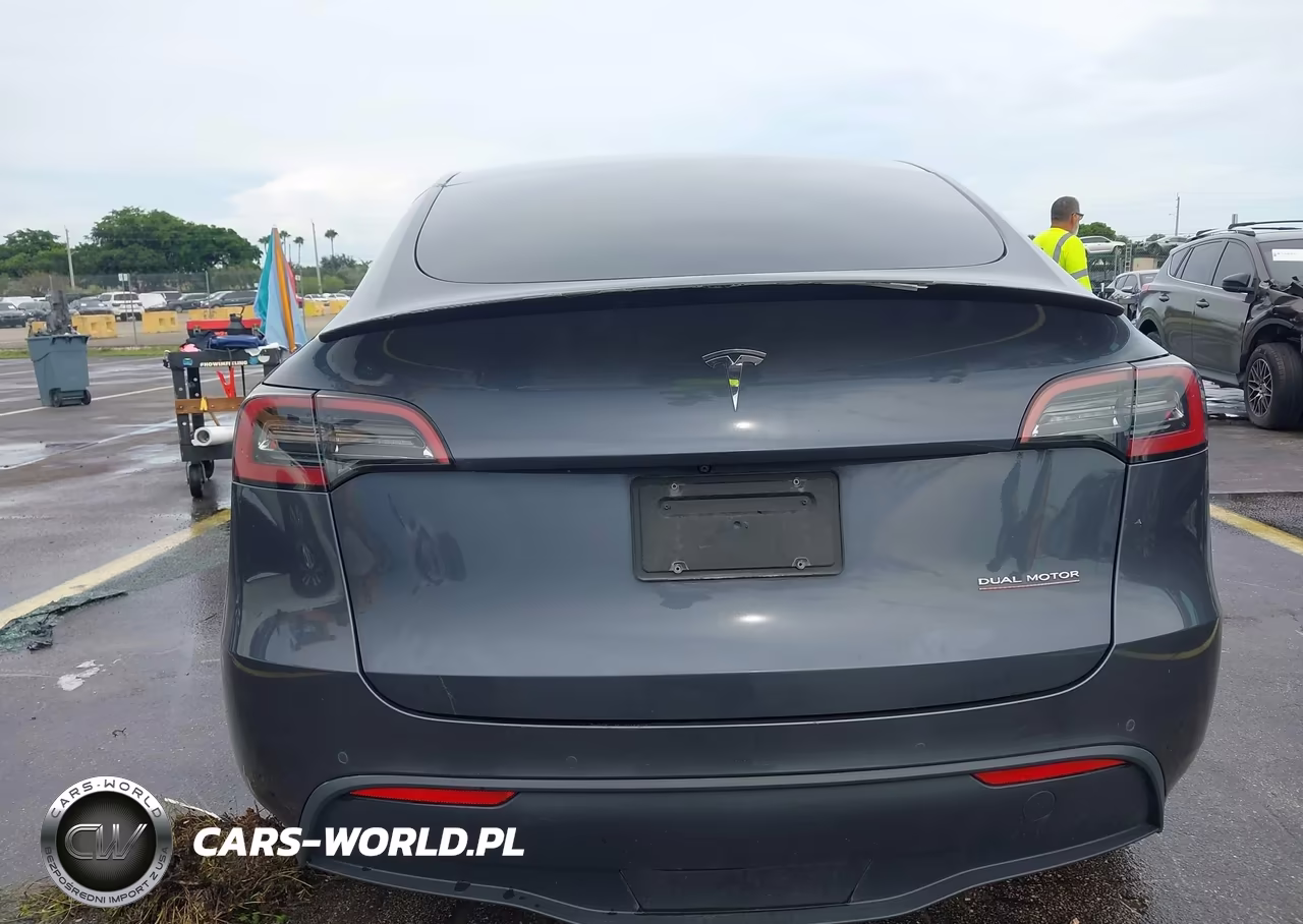 2022 Tesla Model Y Performance Dual Motor All-Wheel Drive VIN:7SAYGDEFXNF455503 - 16