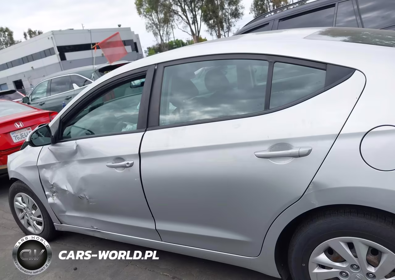 2020 Hyundai Elantra Se VIN:5NPD74LF9LH520340 - 14