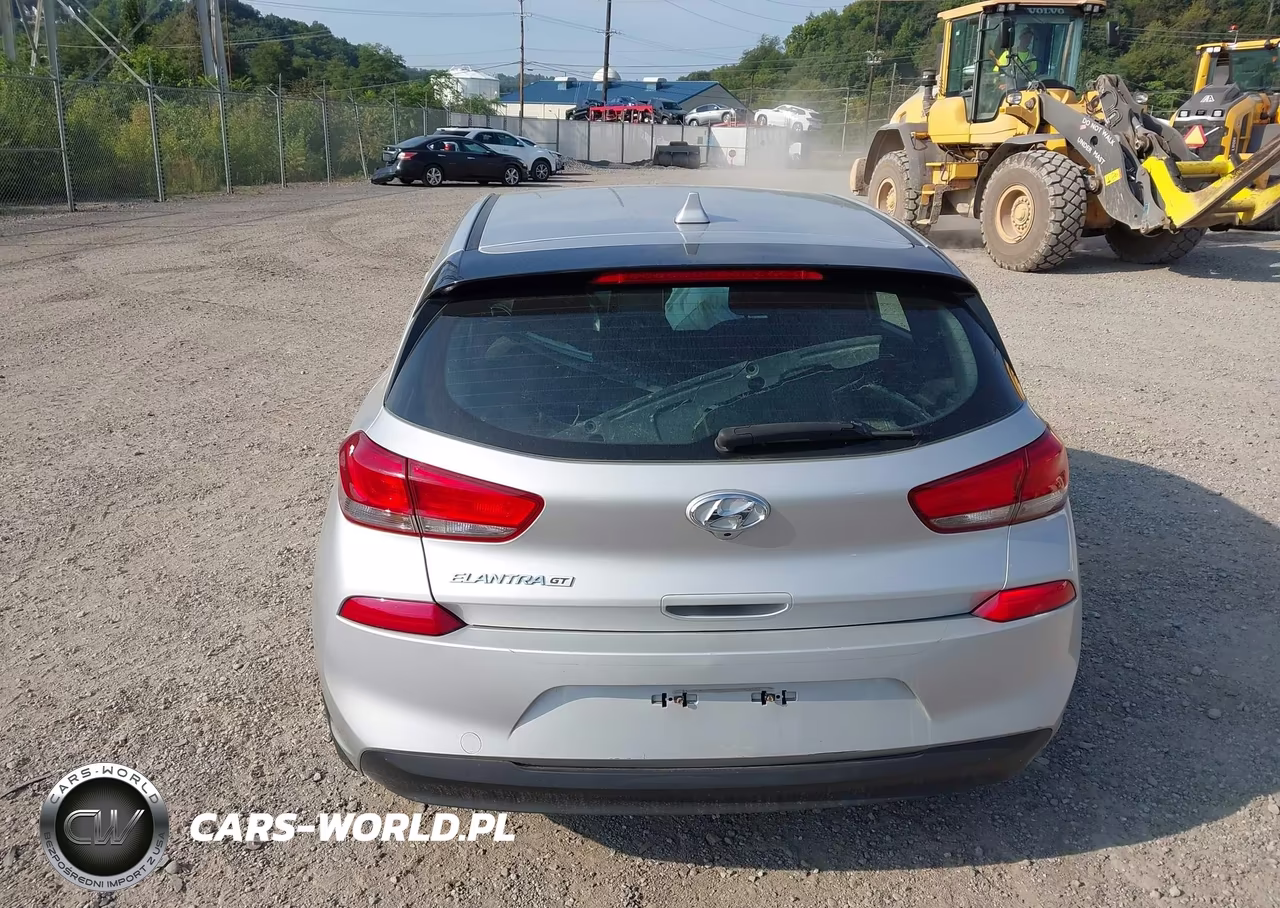 2018 Hyundai Elantra Gt VIN:KMHH35LE5JU019115 - 17