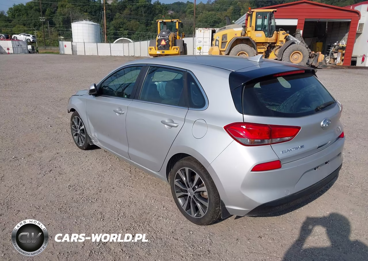 2018 Hyundai Elantra Gt VIN:KMHH35LE5JU019115 - 3