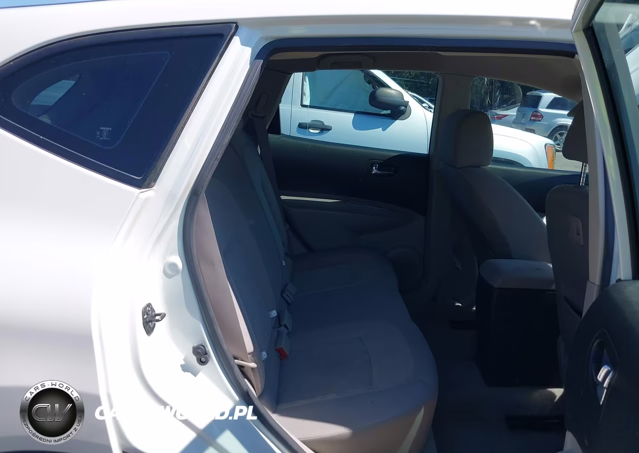 2014 Nissan Rogue Select S VIN:JN8AS5MV6EW710353 - 8