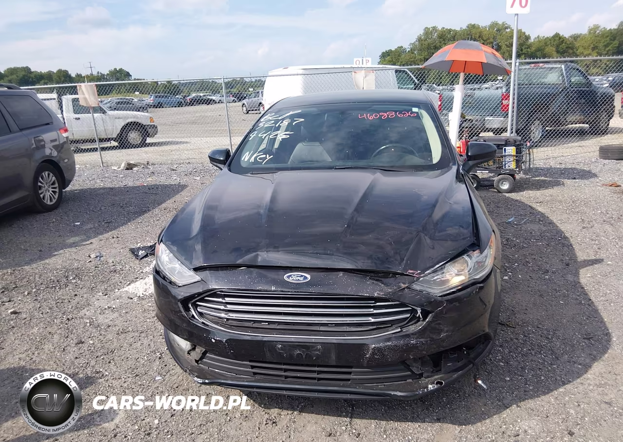 2018 Ford Fusion Hybrid Se VIN:3FA6P0LU6JR168866 - 12