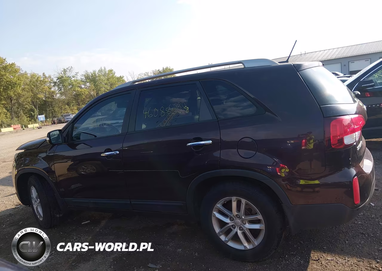 2015 Kia Sorento Lx VIN:5XYKT3A62FG635017 - 14