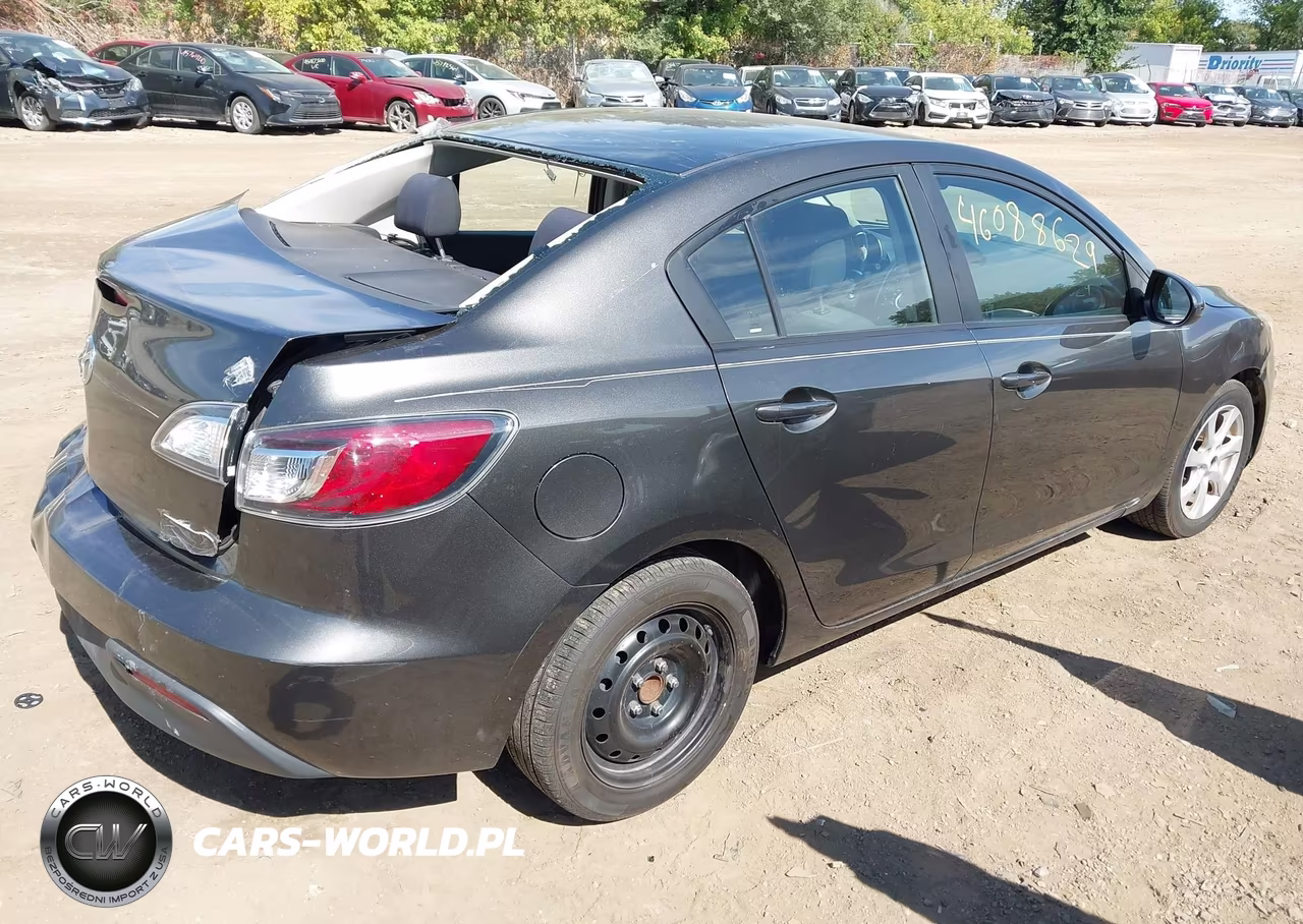 2010 Mazda Mazda3 I Touring VIN:JM1BL1SF0A1353633 - 4