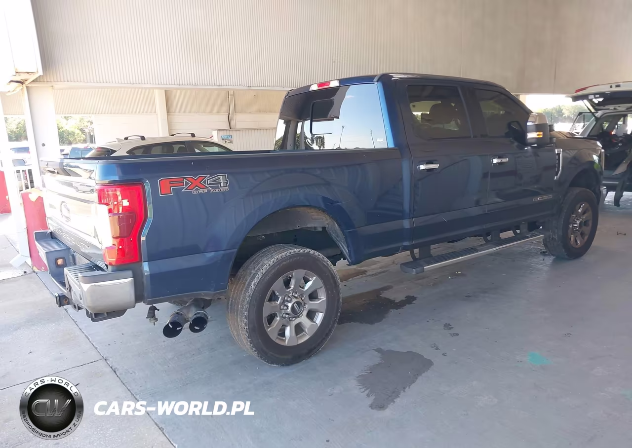 2018 Ford F-250 Lariat VIN:1FT7W2BTXJEC98626 - 4