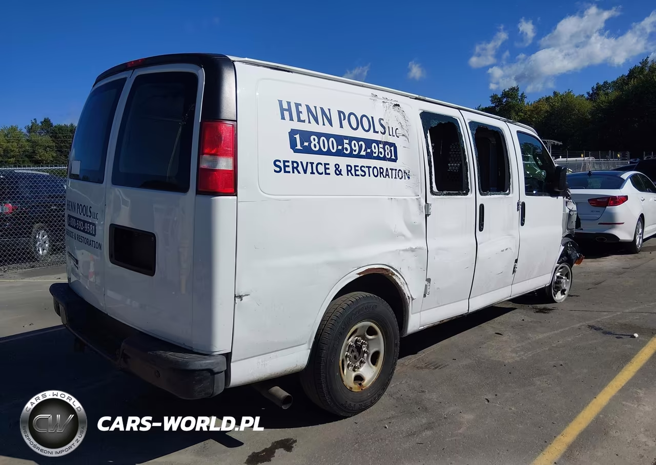 2016 Chevrolet Express 2500 Work Van VIN:1GCWGAFF5G1118279 - 4
