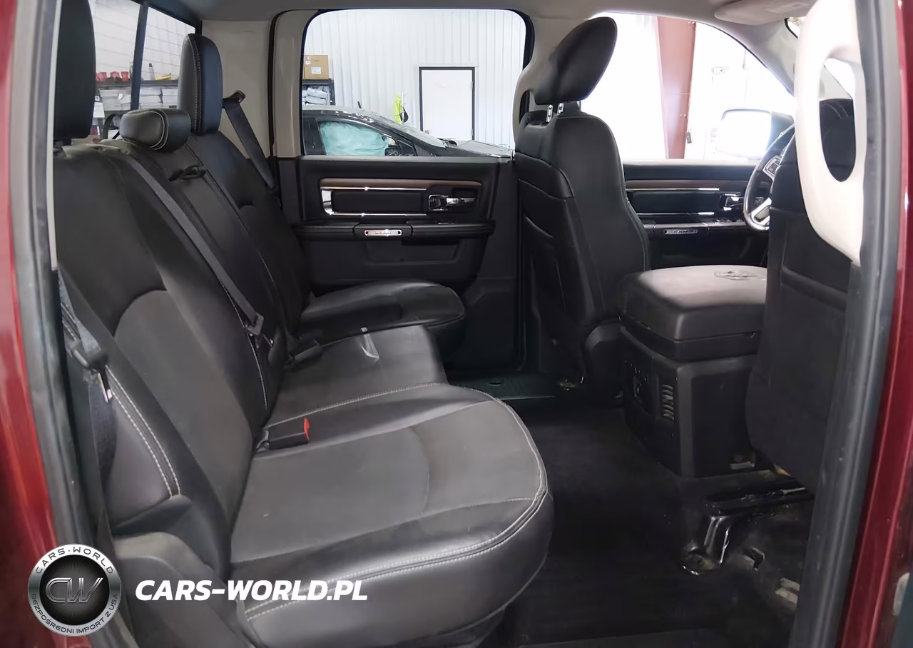 2017 Ram 1500 Laramie 4X4 5'7 Box VIN:1C6RR7NT6HS518453 - 8