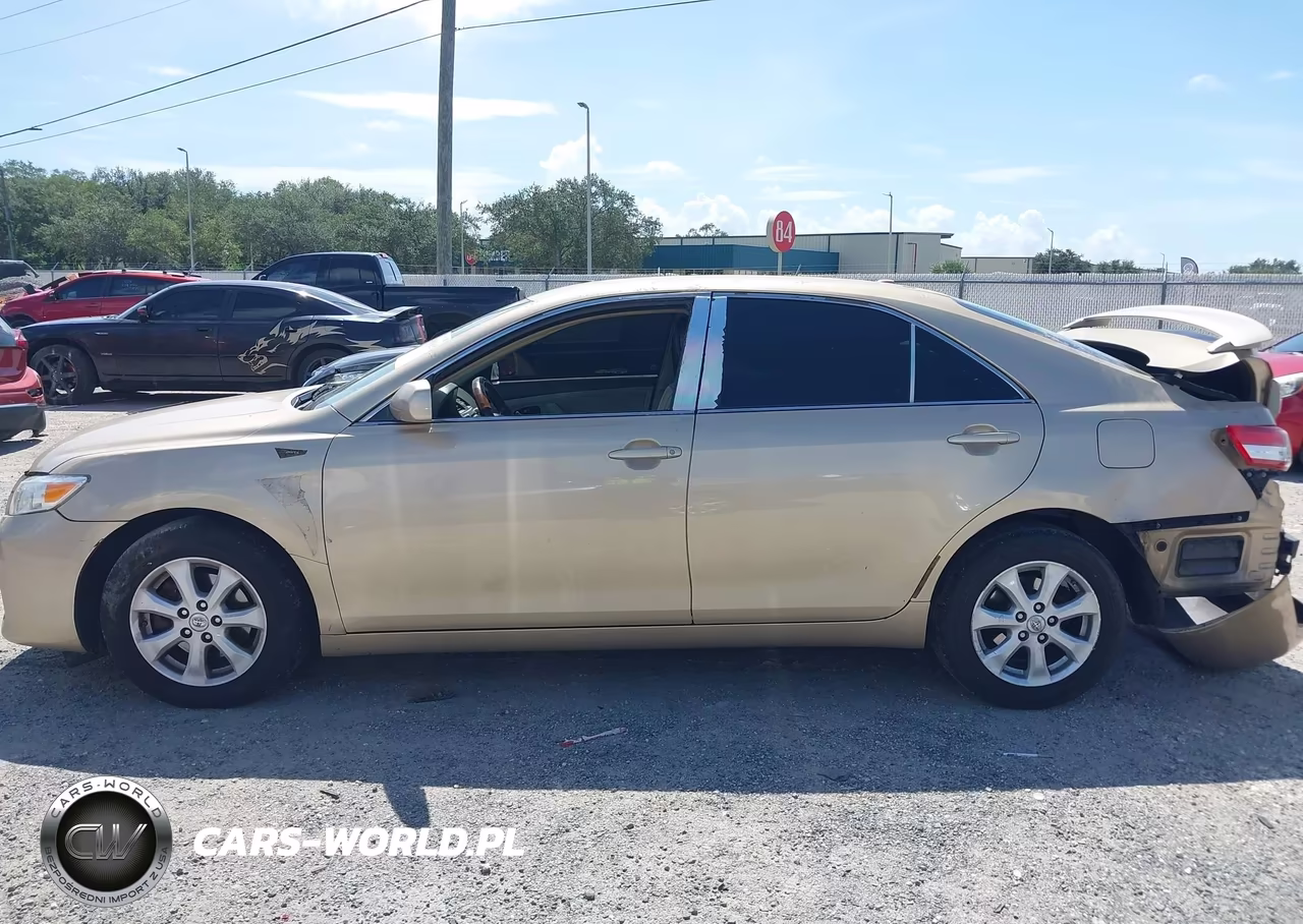 2011 Toyota Camry Le VIN:4T1BF3EK3BU699215 - 14