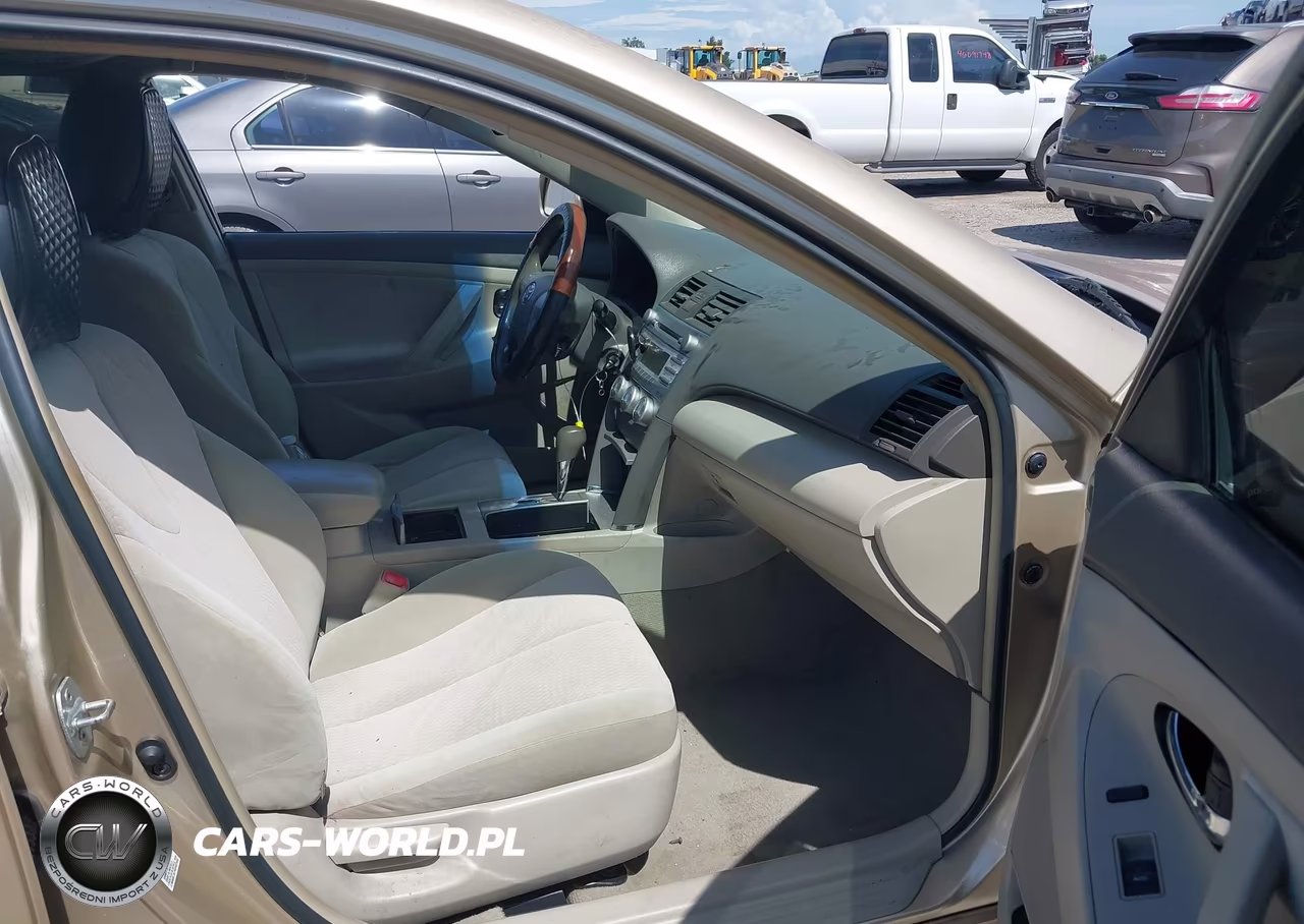 2011 Toyota Camry Le VIN:4T1BF3EK3BU699215 - 5