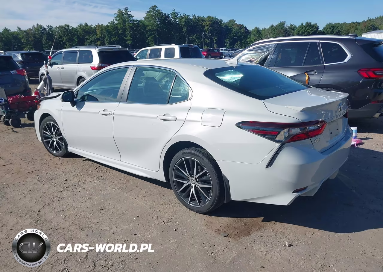 2023 Toyota Camry Se VIN:4T1G11AK4PU186805 - 3