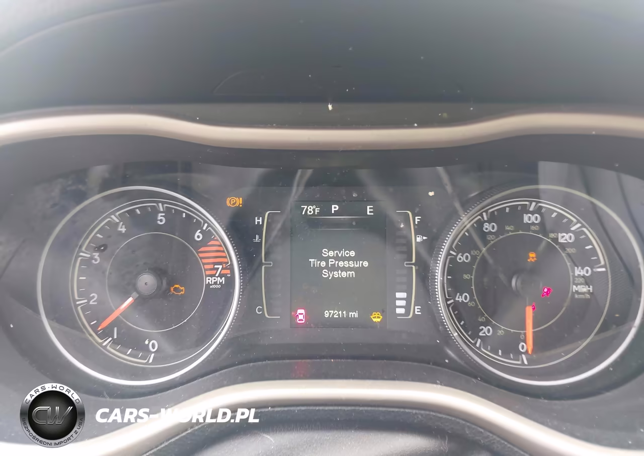 2017 Jeep Cherokee Altitude Fwd VIN:1C4PJLAB9HW572447 - 7