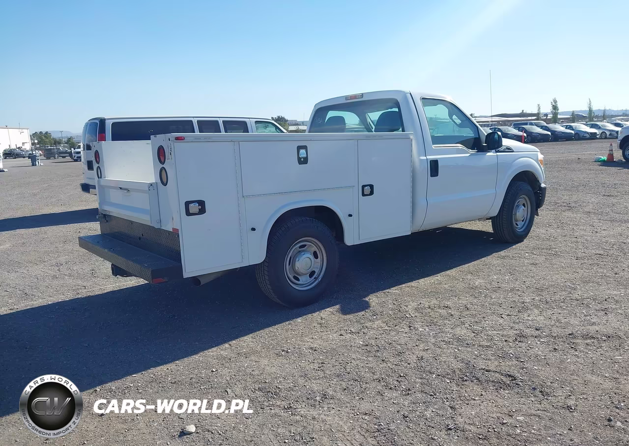2016 Ford F-250 Xl VIN:1FDBF2A68GED31147 - 4