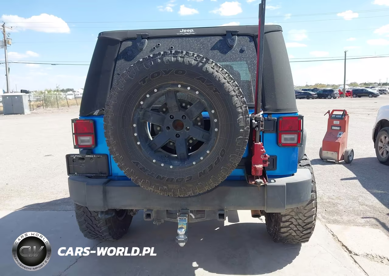 2015 Jeep Wrangler Sport VIN:1C4AJWAG0FL513174 - 16