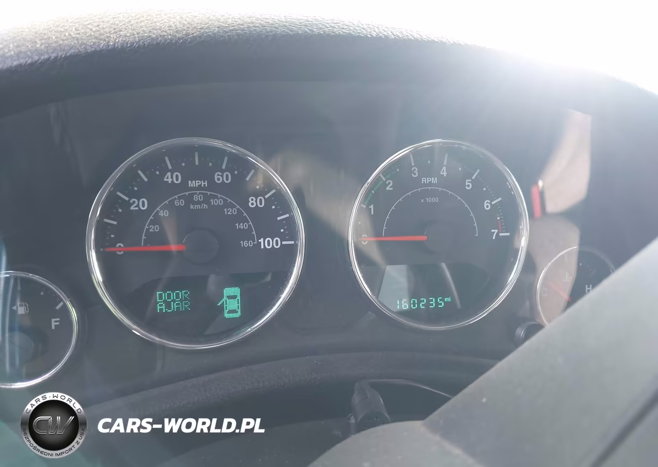 2015 Jeep Wrangler Sport VIN:1C4AJWAG0FL513174 - 7