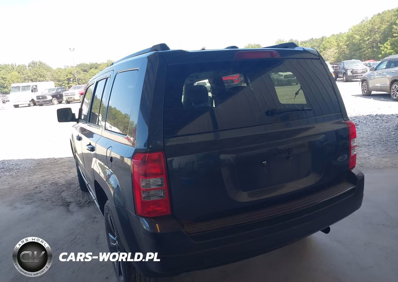2015 Jeep Patriot Altitude Edition VIN:1C4NJPBA1FD210965 - 3